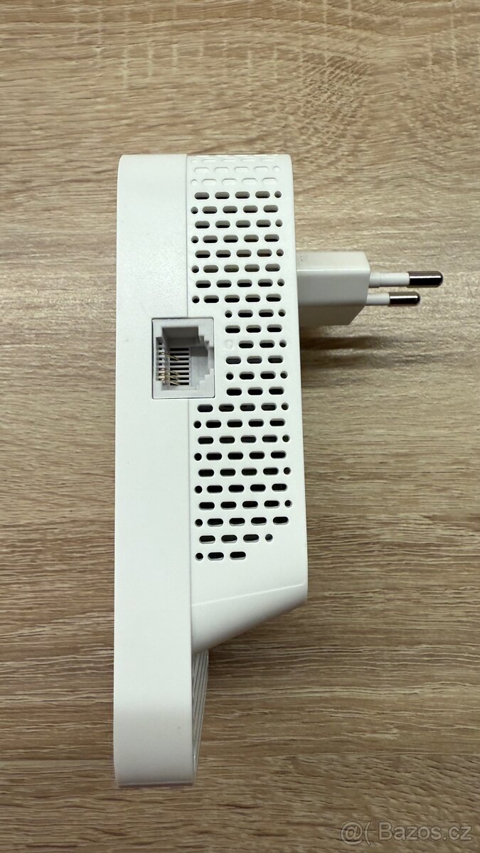 Wi-Fi extender TP-Link RE330 AC1200 - 2