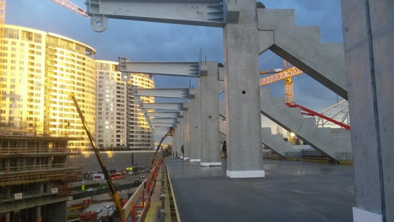 hledam tesaře doka,peri - 2