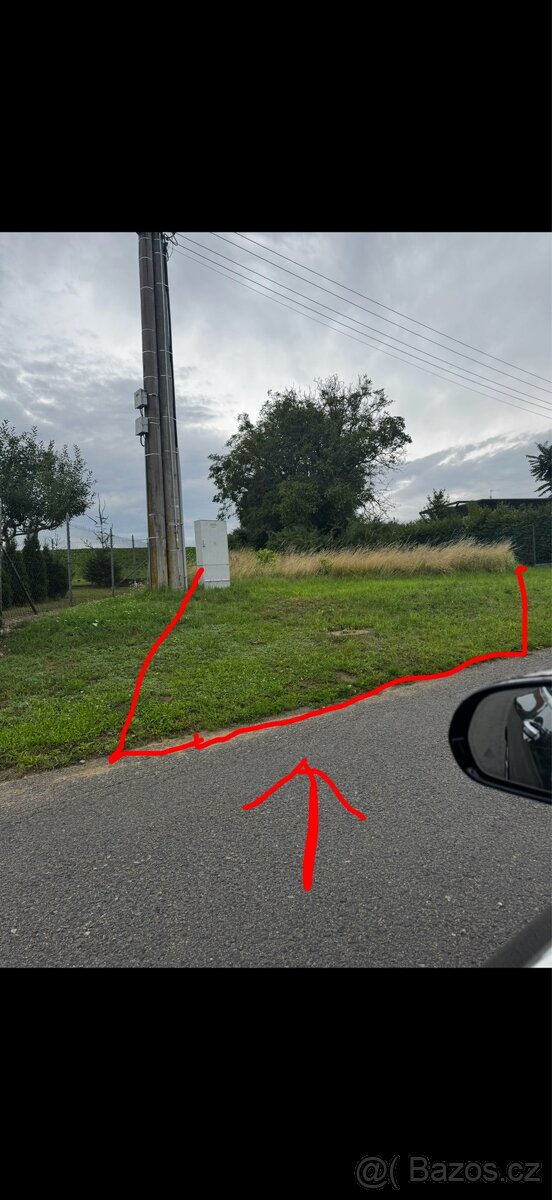 Stavební pozemek Sněhotice - 2