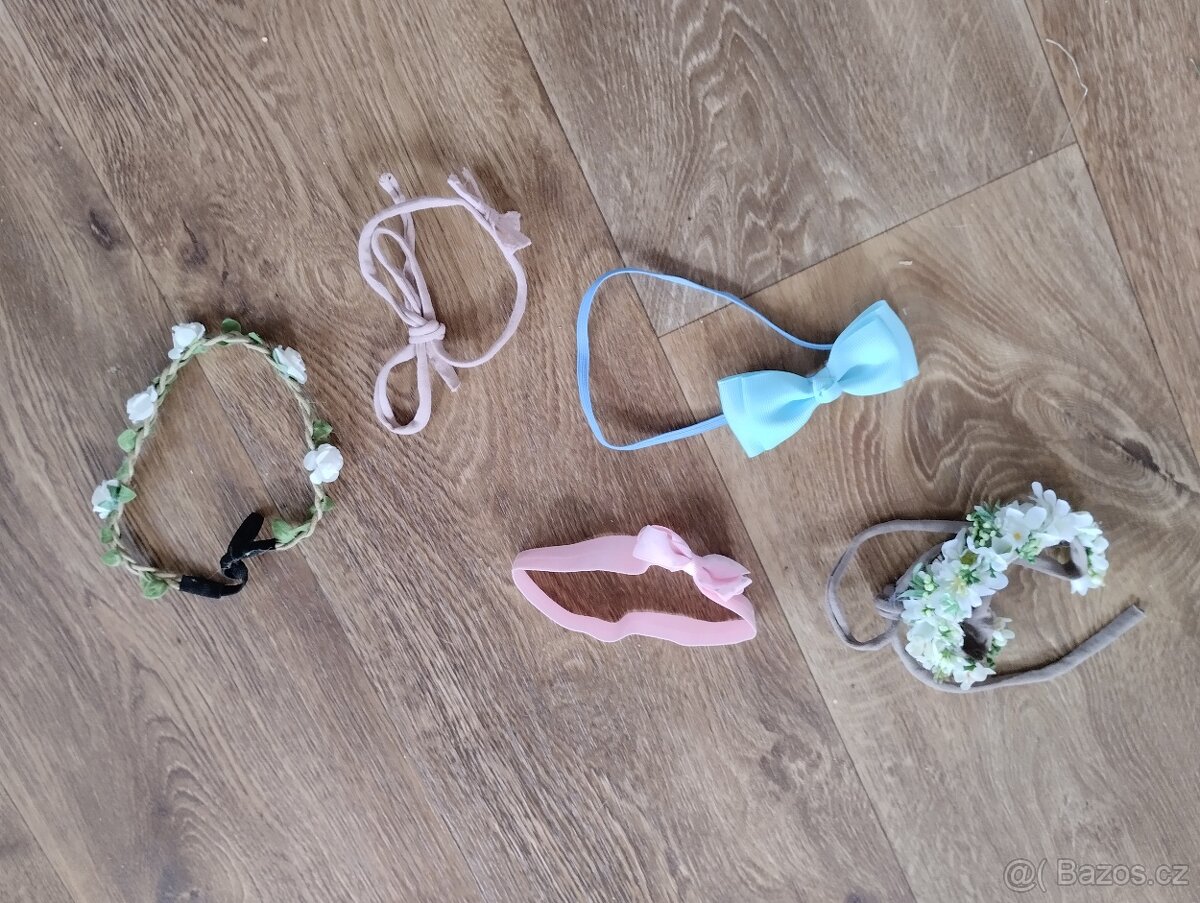 Newborn čepičky a čelenky - 2