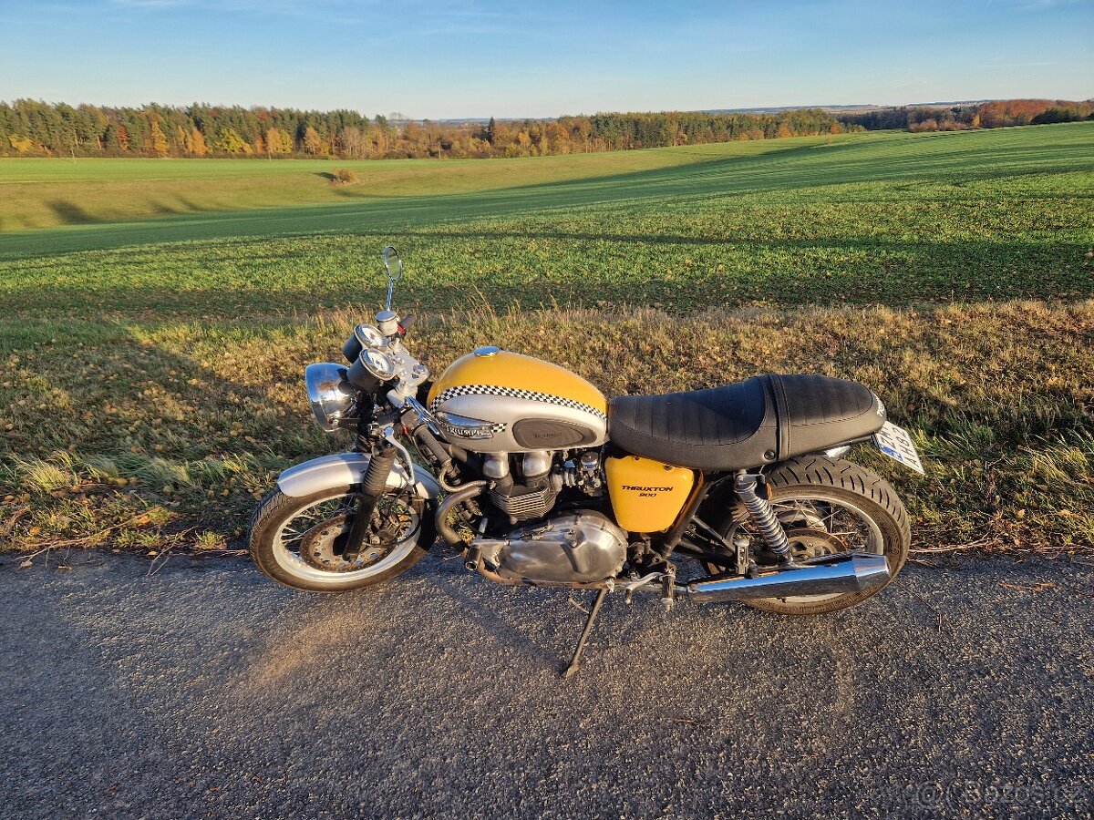 Triumph Thruxton 900 - 2