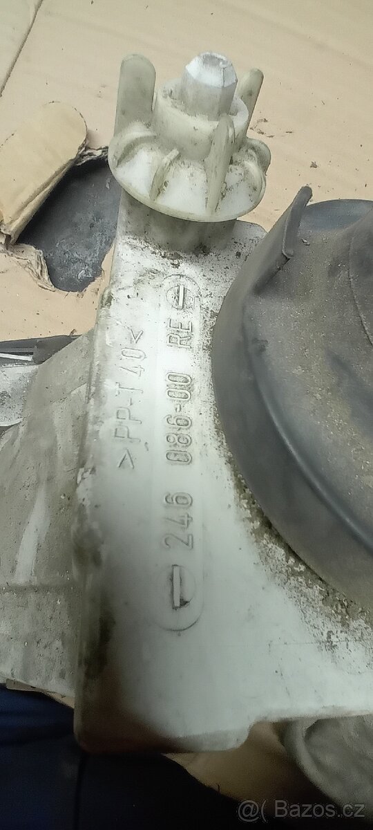 Pravi svetlo Škoda Oktavia 1 - 2