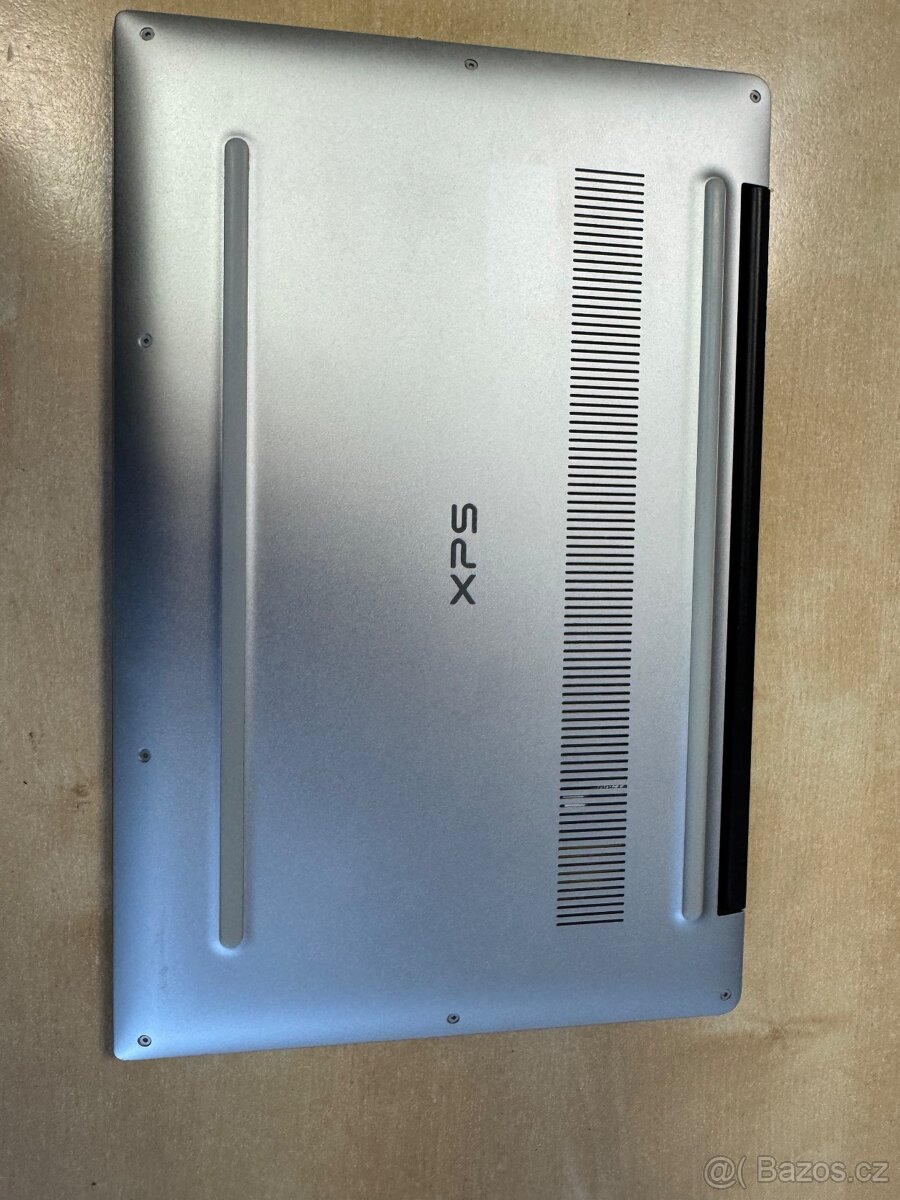 DELL XPS 13" - 2