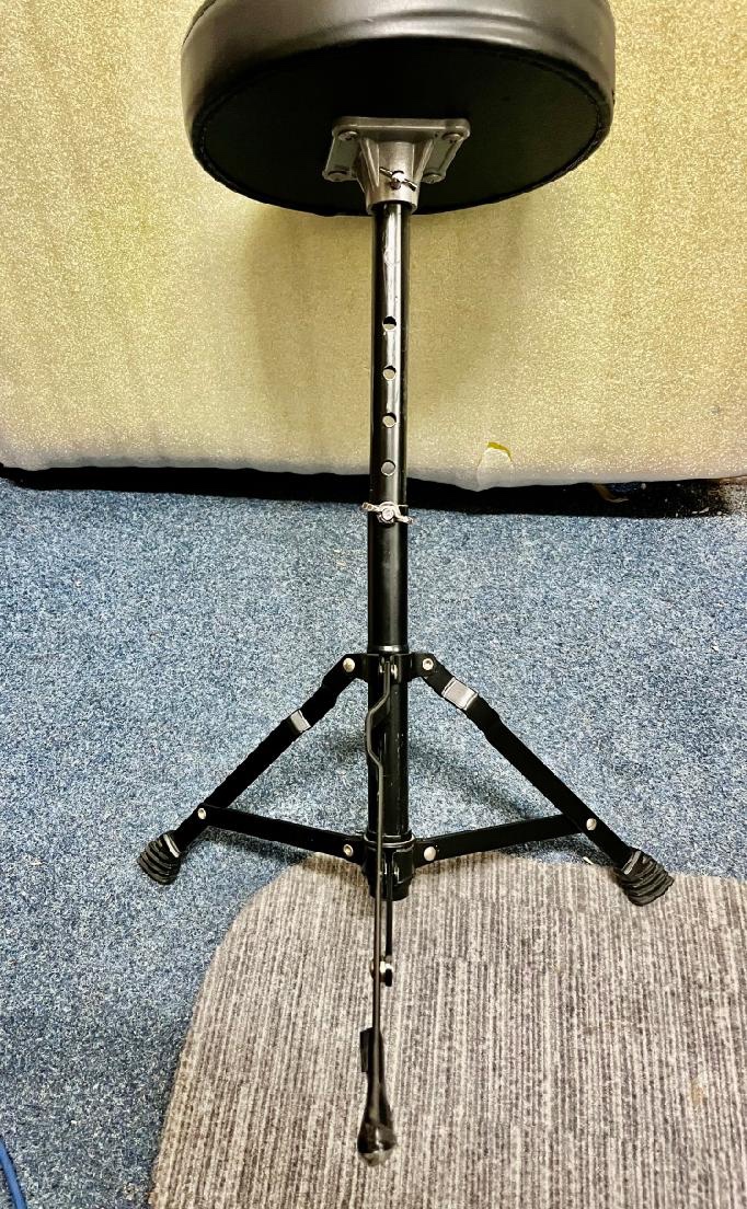 Fame židlička. - 2