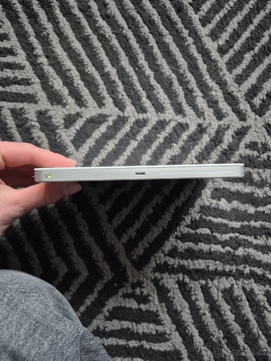 Apple Magic Trackpad 2024 - 2
