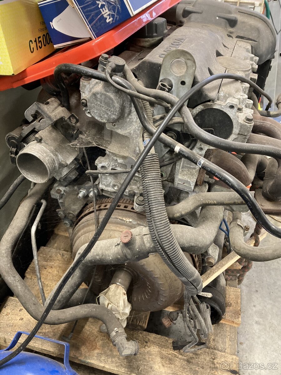 Motor Volvo V40 2.0 100KW - 2