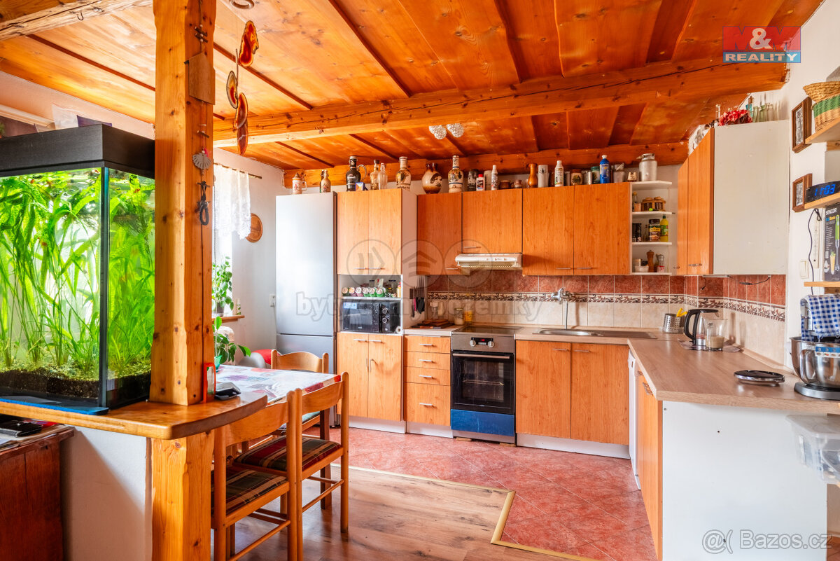 Prodej rodinného domu, 160 m², Stožec - 2