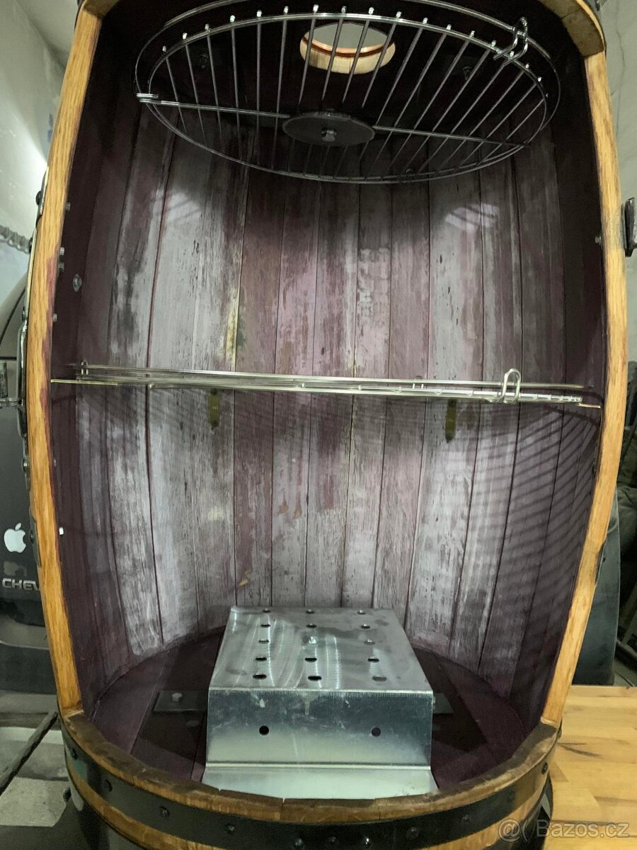 Sudová udírna - vytápění dymobox - 2