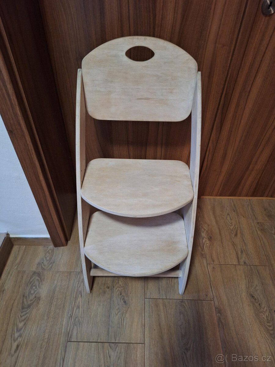 Rostoucí dětská židle - 2