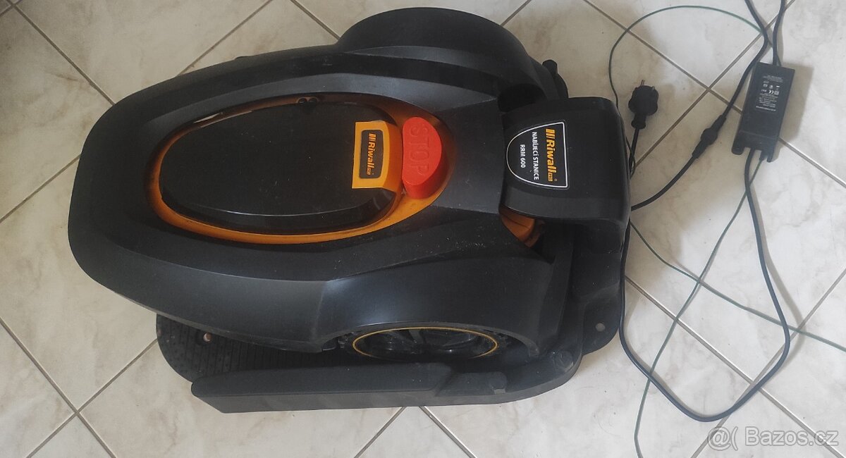 Robotická sekačka Riwall RRM 600 - 2