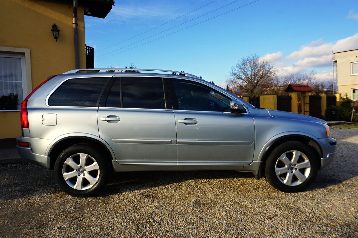 VOLVO XC90 2013 2,4D5 147KW 2013 7 MÍST MOMENTUM CZ - 2