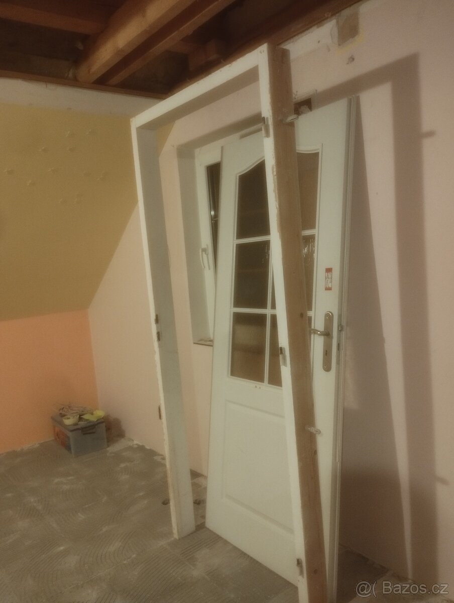 Dveře 90P , interiérové, použité - 2