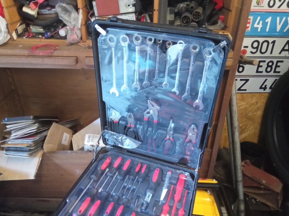 Prodám nářadí. - 2