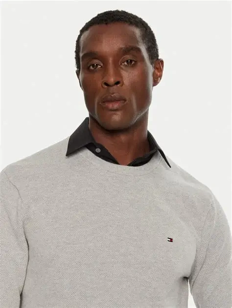 TOMMY HILFIGER PÁNSKÝ BAVLNĚNÝ SILNÝ ŠEDÝ SVETR M(L ) - 2