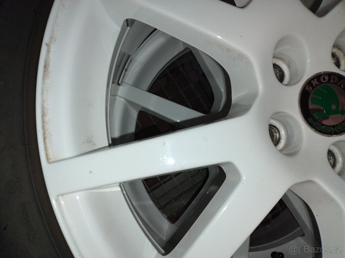 Kola Spider R17 originální bílé - 2