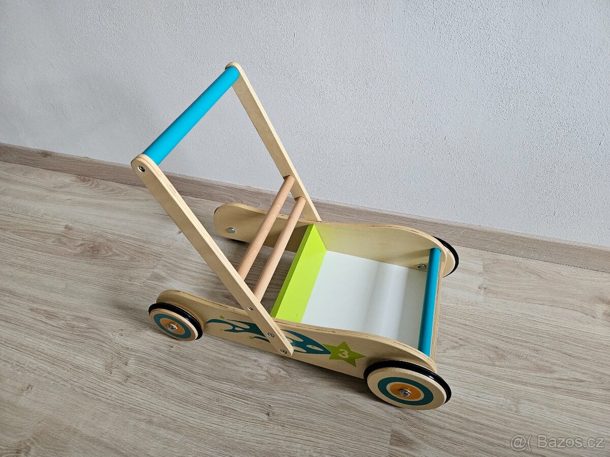 Dětské chodítko auto - 2