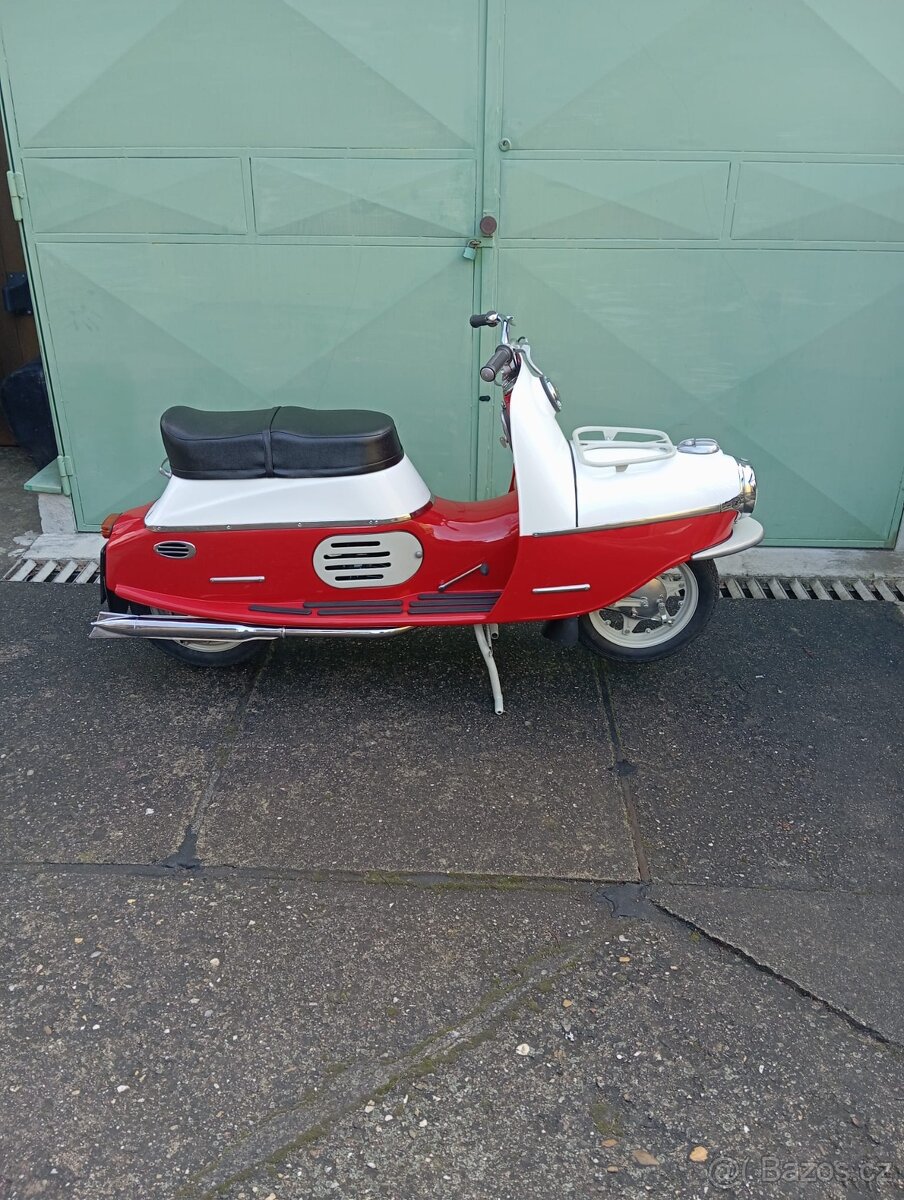 PRODÁM Skútr ČEZETA 175/501 - 2