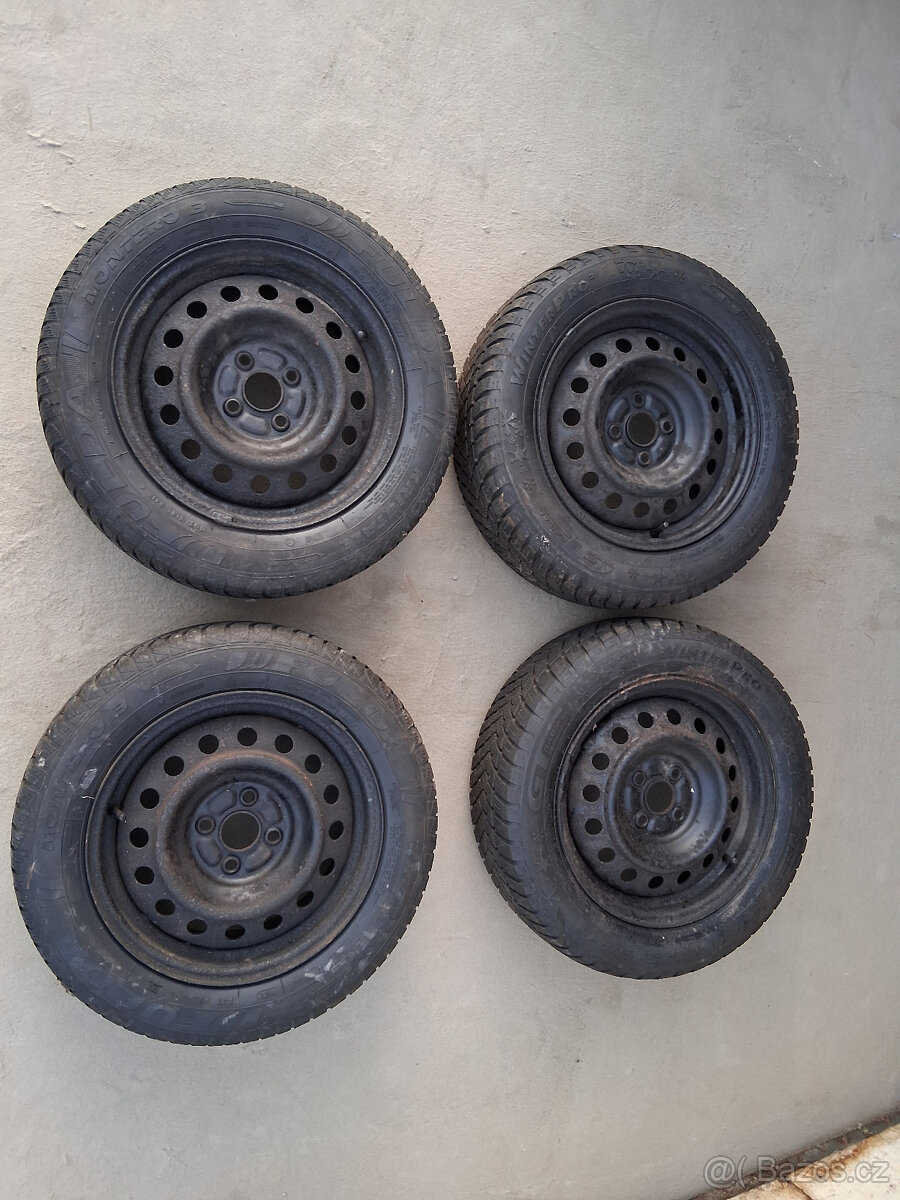 Sada zimních pneumatik 195/60 R15 - 2