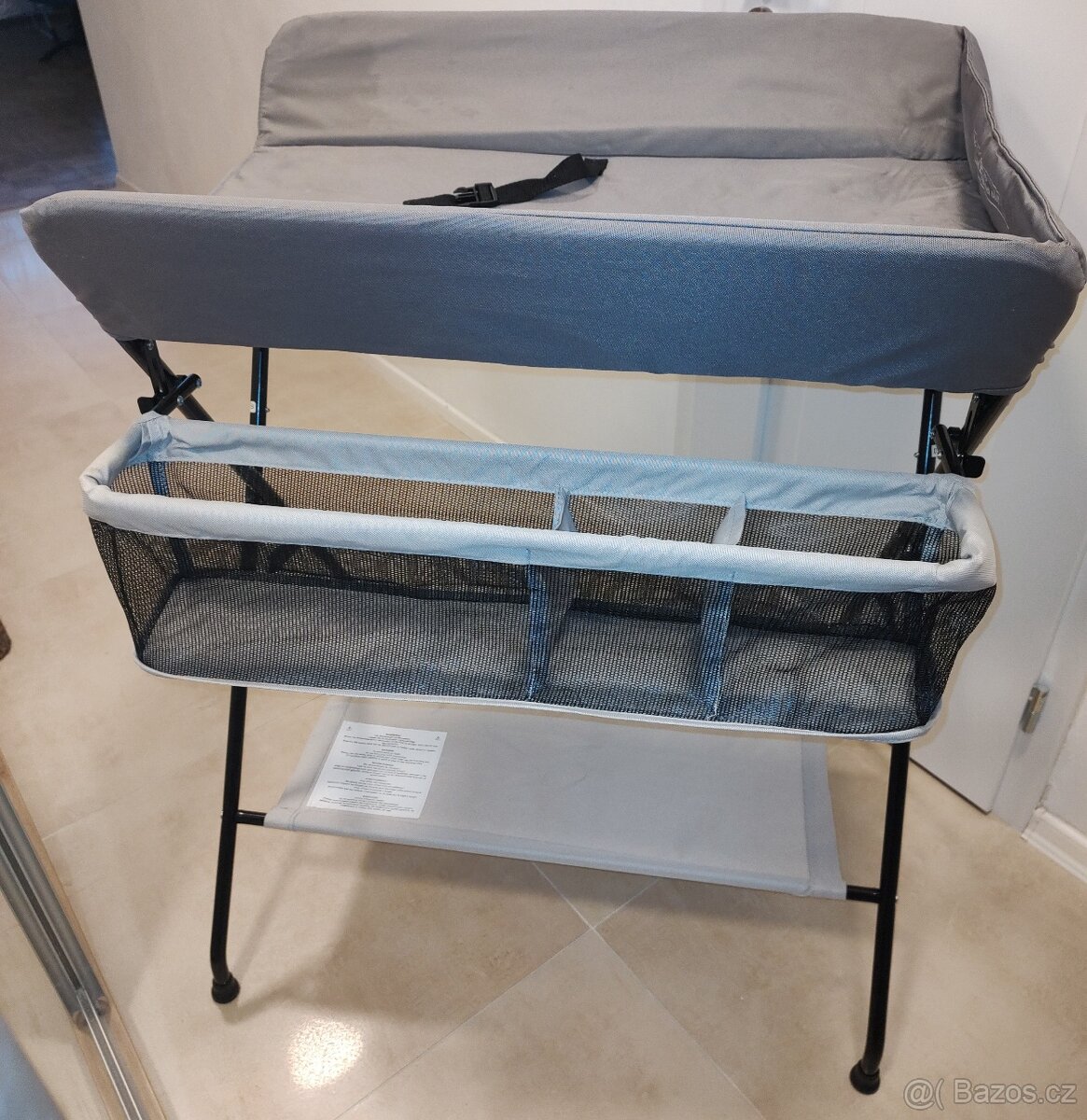 Skládací přebalovací pult - 2