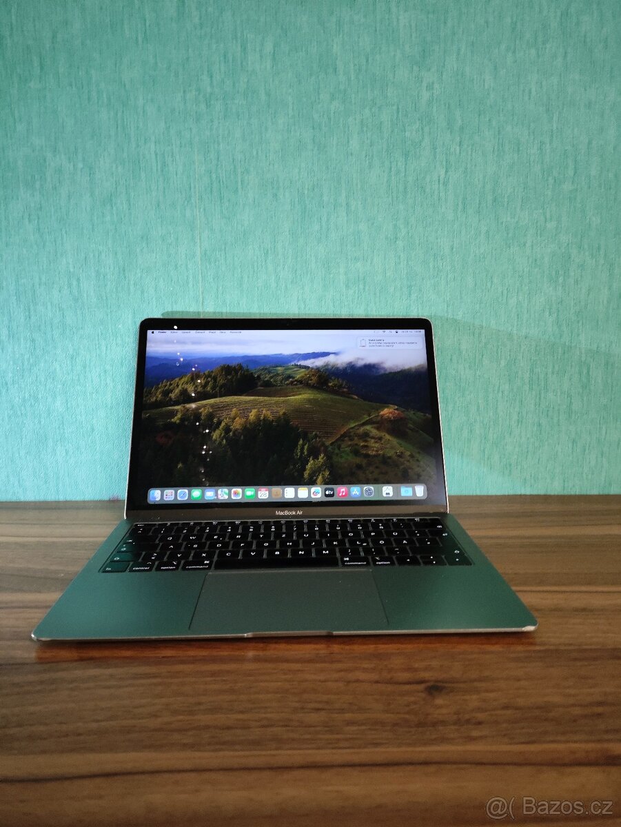 MacBook Air 13 2019 | i5 • 8GB • 128GB - 2
