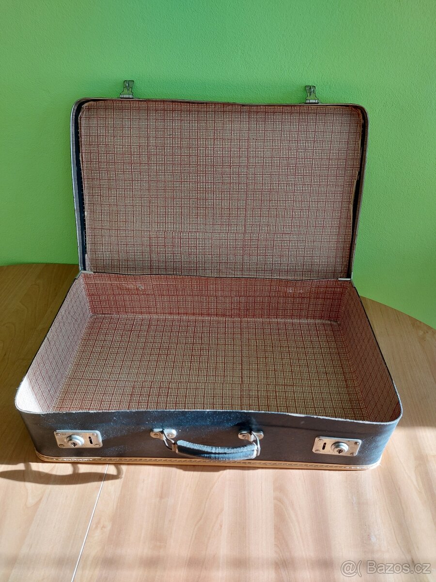 Starožitný kufr - 2