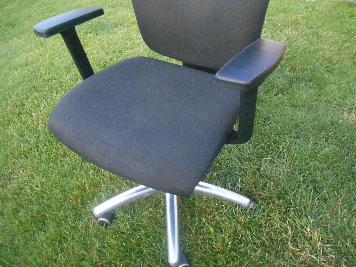 Kancelářská židle - 2