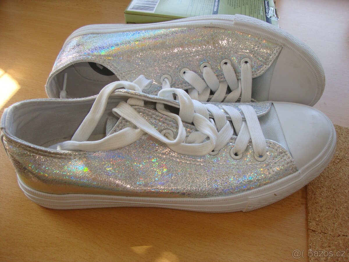 tenisky House vel.40 NOVÉ - 2