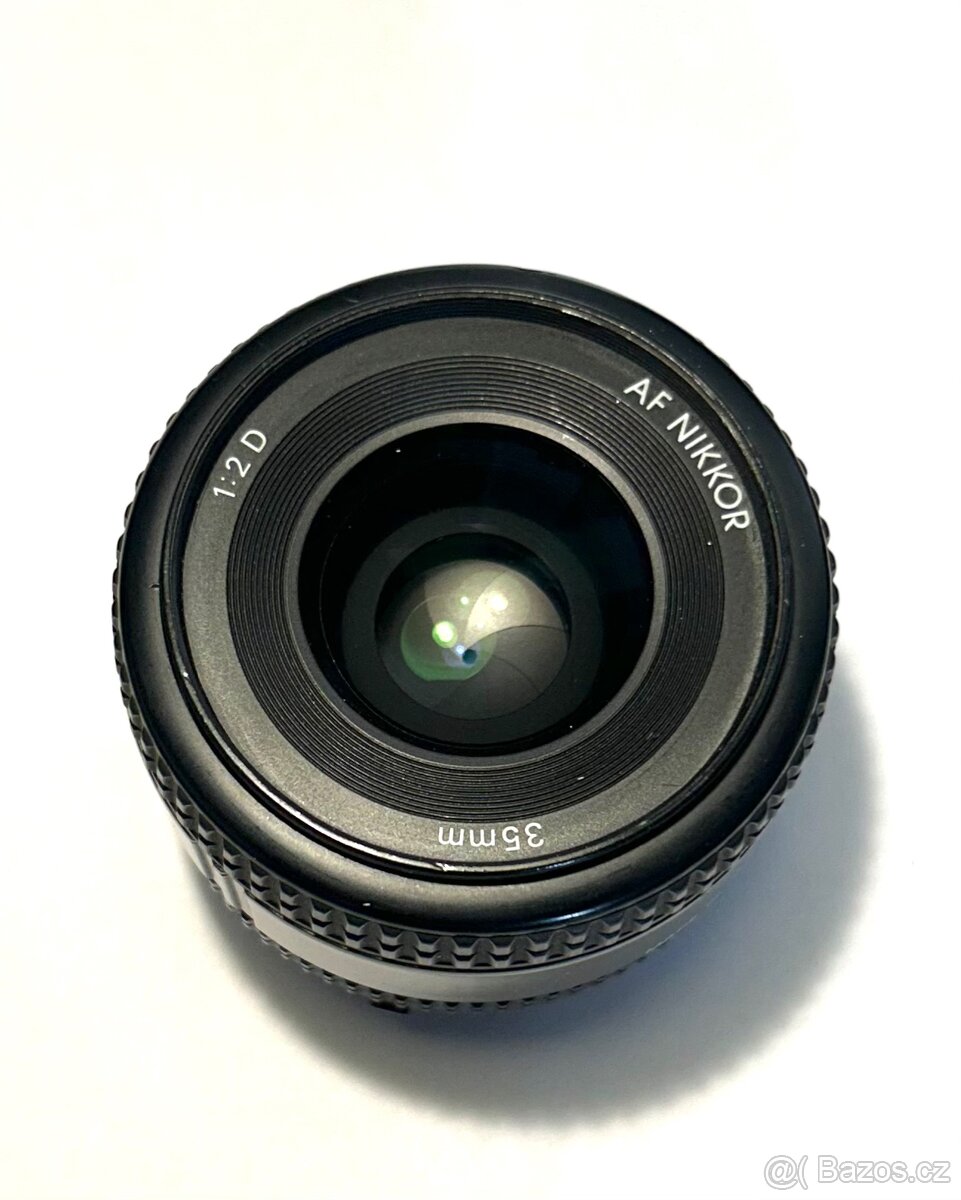 Nikon 35mm f2 - 2