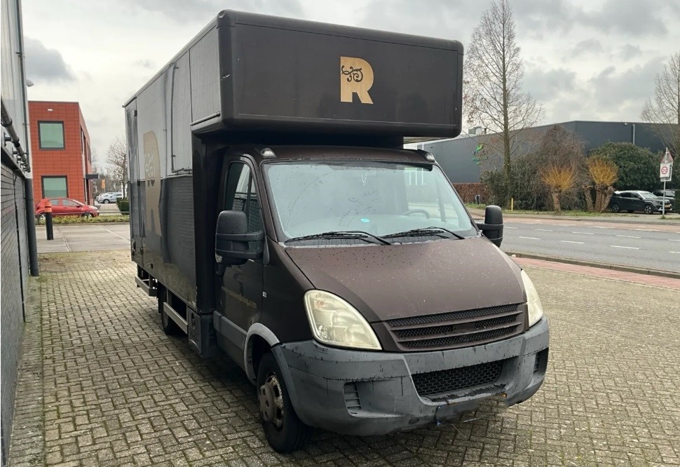 Iveco Daily 40C15 3,0 107 kW - čelo - 2