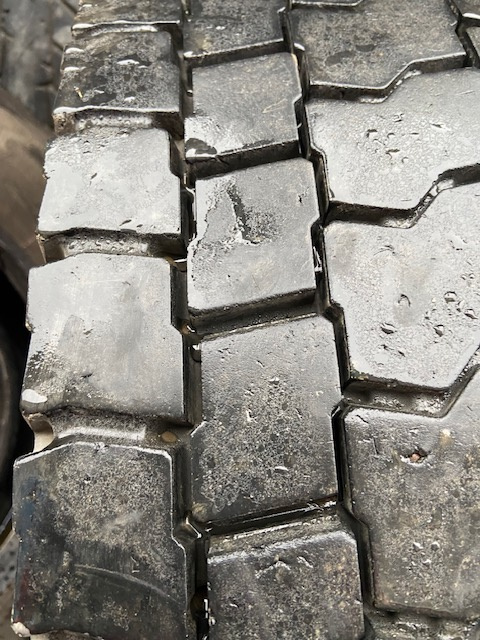 295/80 R22,5 - 2
