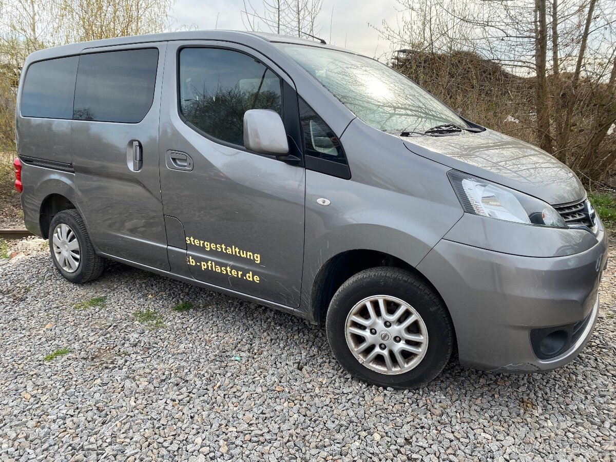 Nissan NV200 na náhradní díly - 2