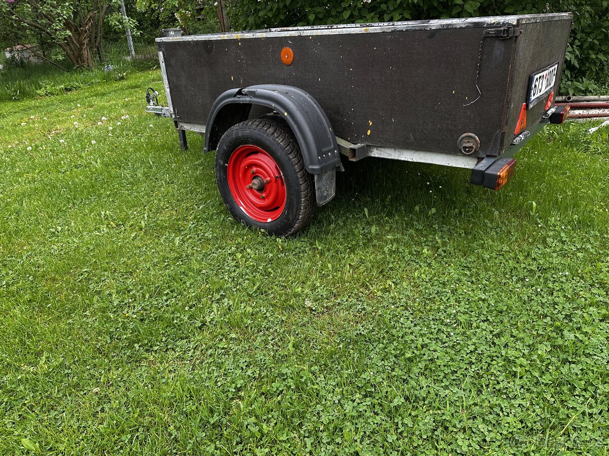 Přívěsný vozík za auto - 2