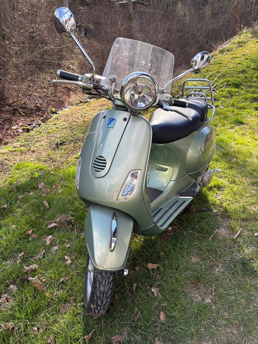 Piaggio Vespa 125ccm - 2