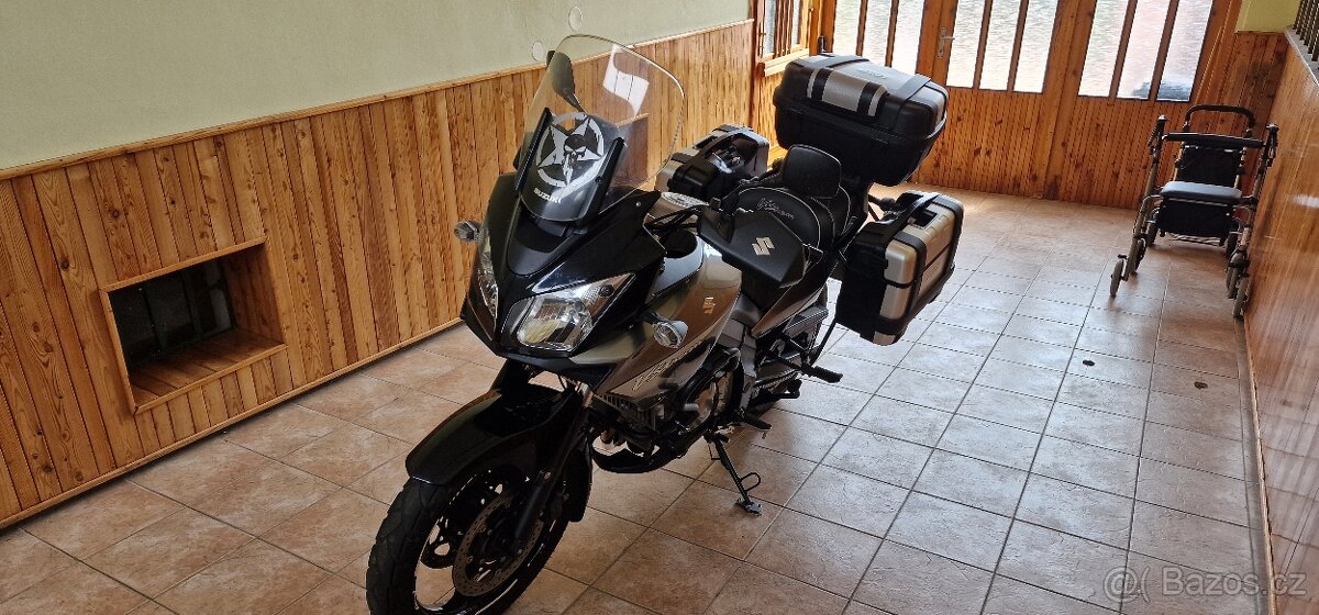 Suzuki DL 650 V Strom - 2