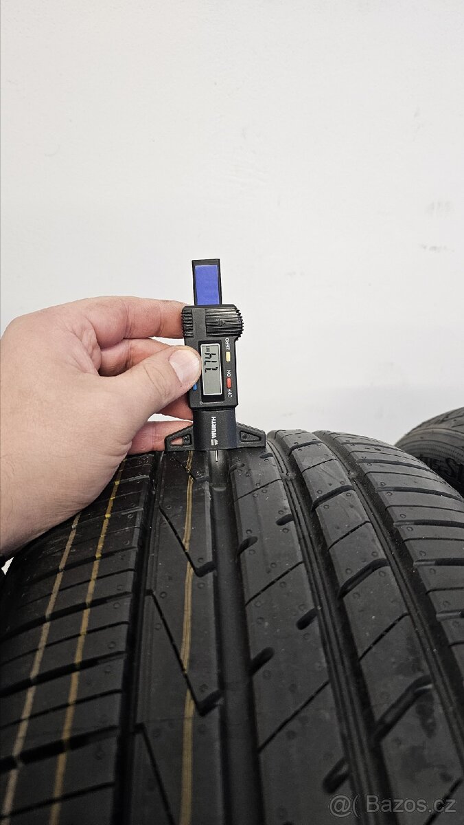 Letní pneumatiky 235/50/19, Hankook, DOT0123 - 2