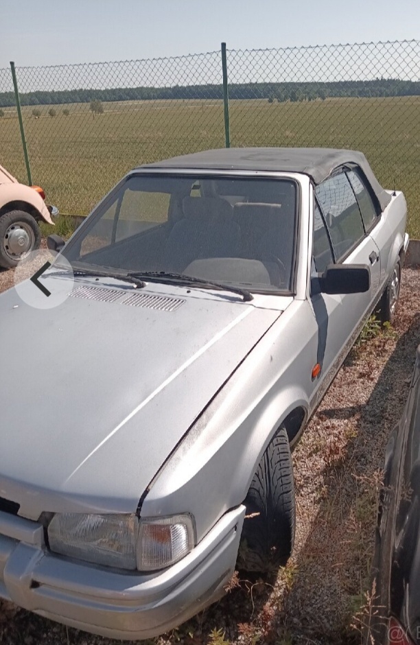 Ford Escort Gabrio - 2