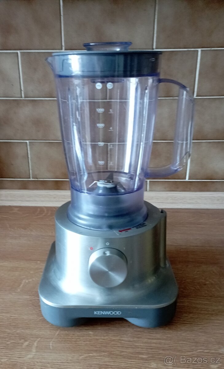 Kuchyňský robot KENWOOD - 2