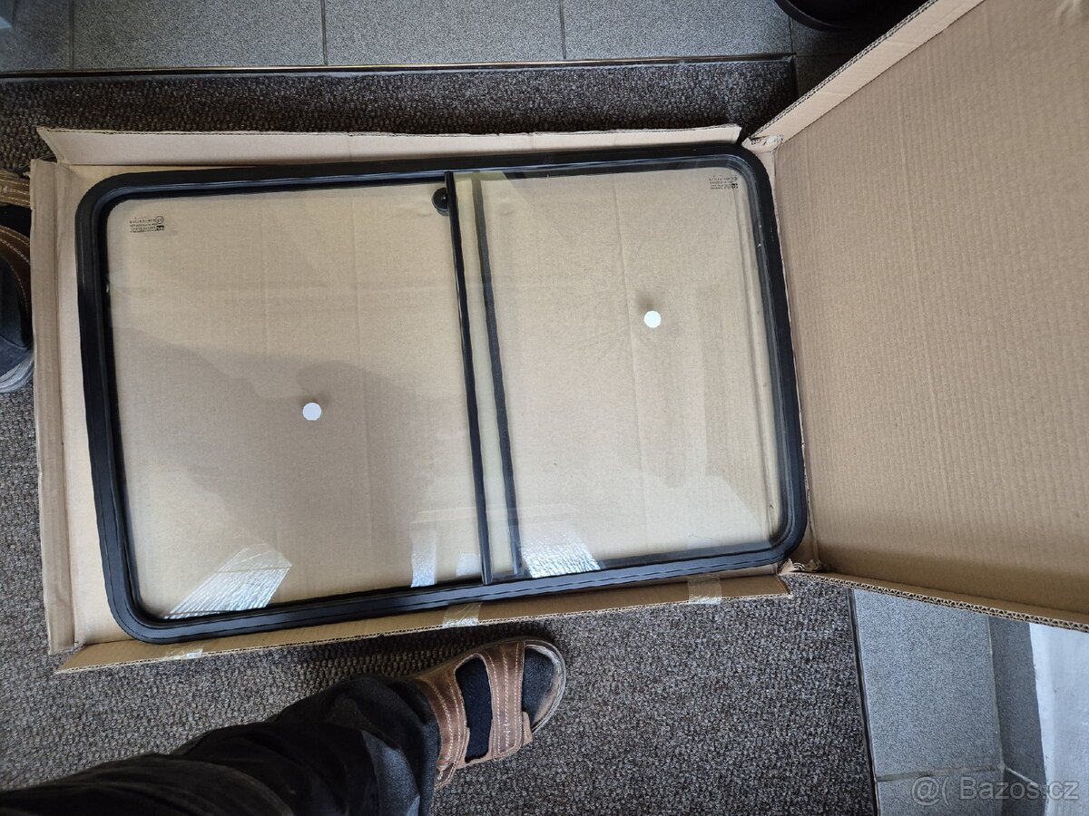 prodám posuvné sklo bočních dveří - 2