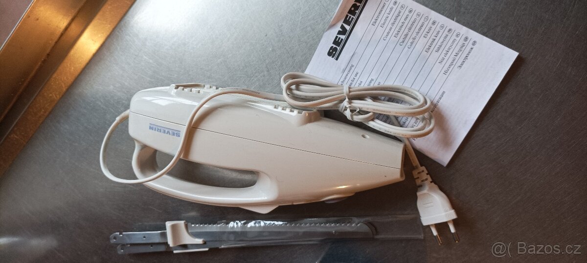 Kráječ, nůž elektrický - 2