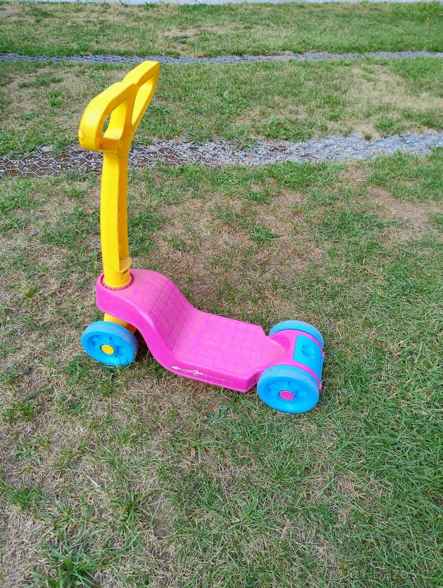 Dětská koloběžka - 2