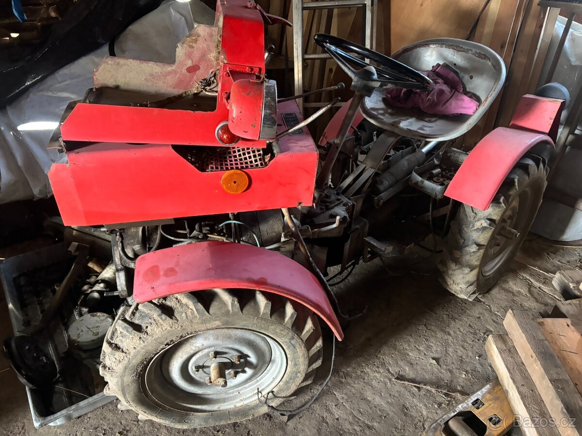 MT8, TK14 náhradní díly nová Várka - 2