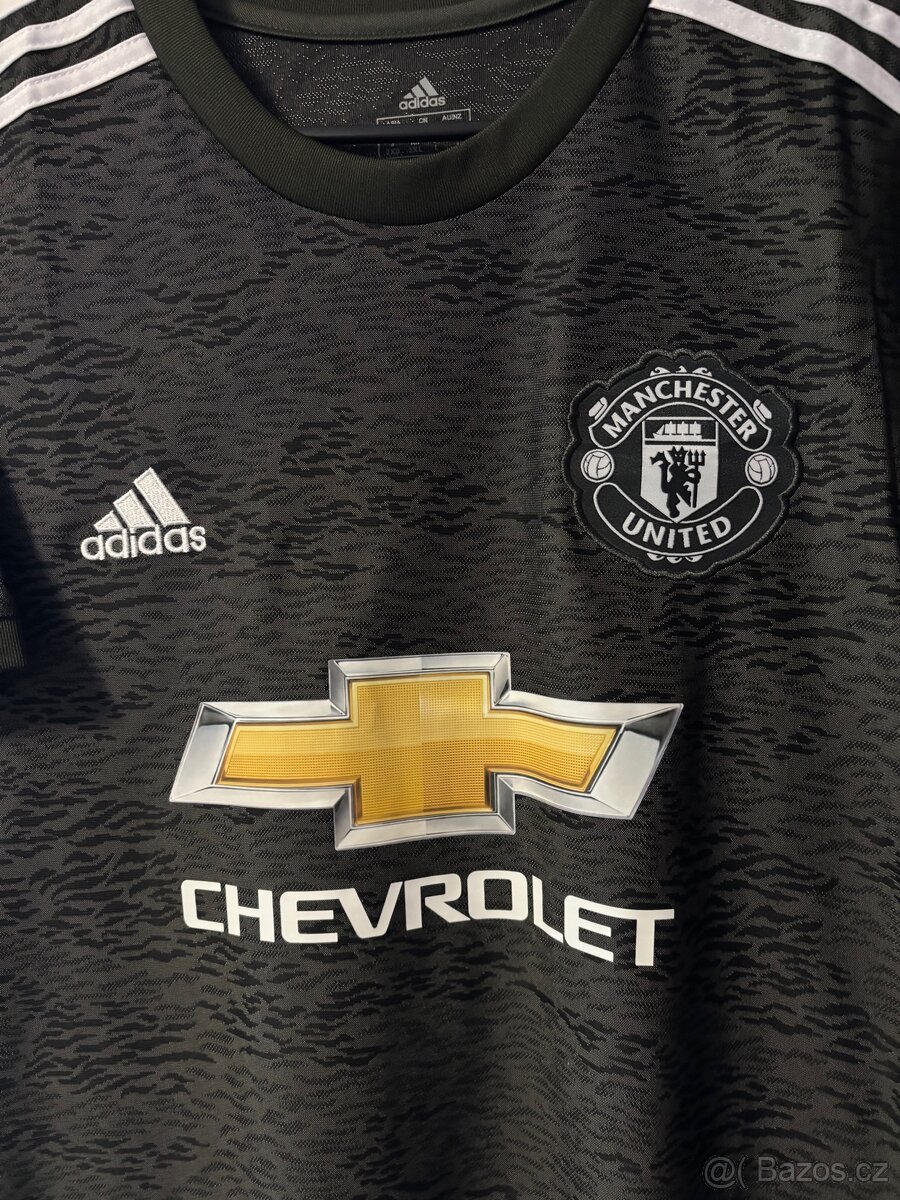 Manchester United černý dres 17 - 2