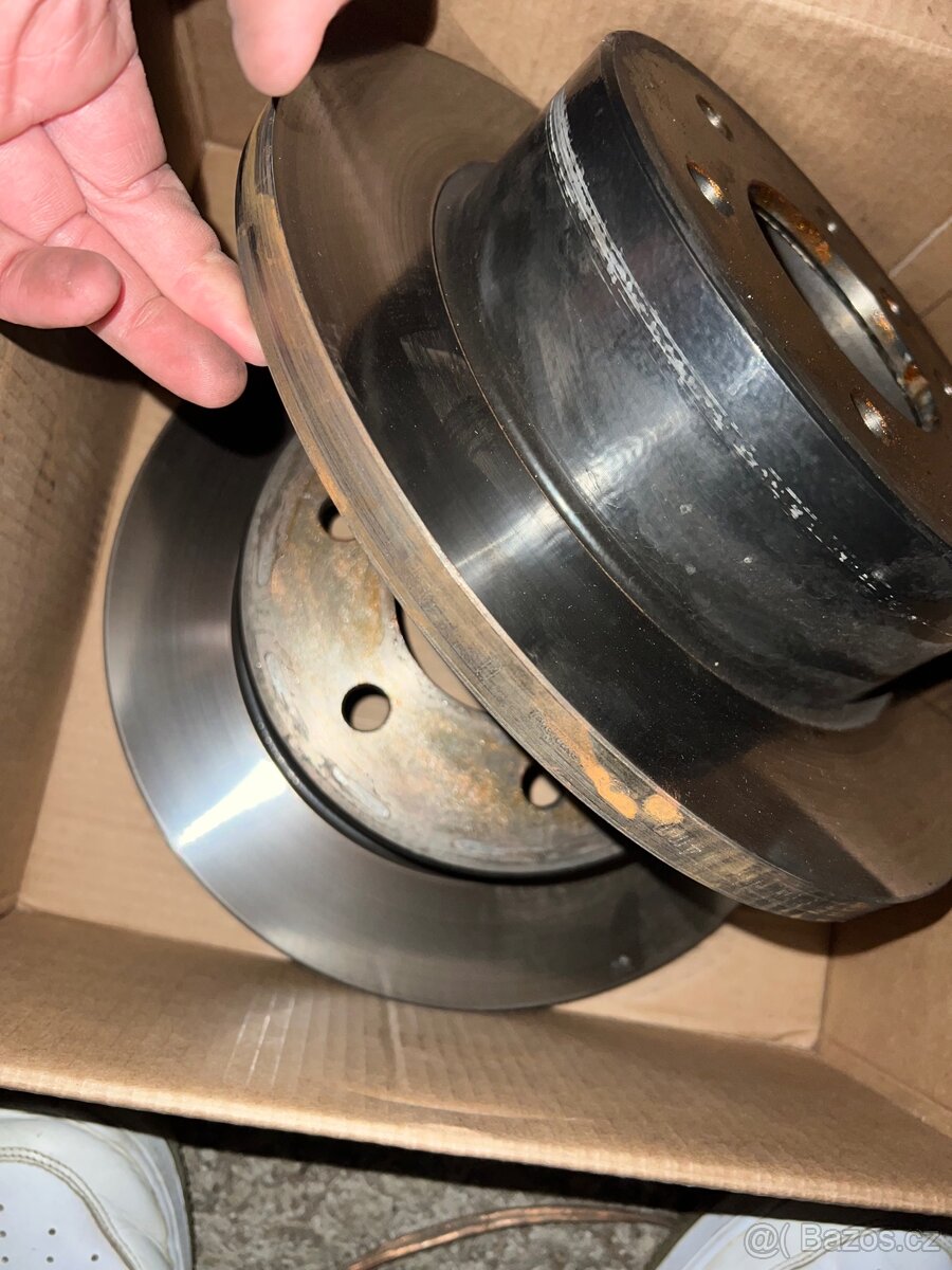 Mercedes sprinter 3 zadní kotouče - 2