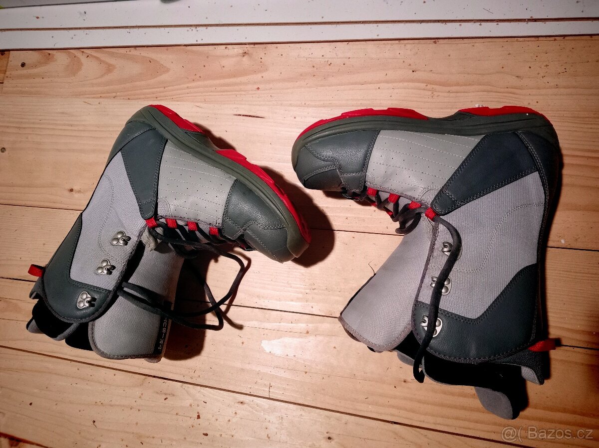 Boty na snowboard 43,5 - 2
