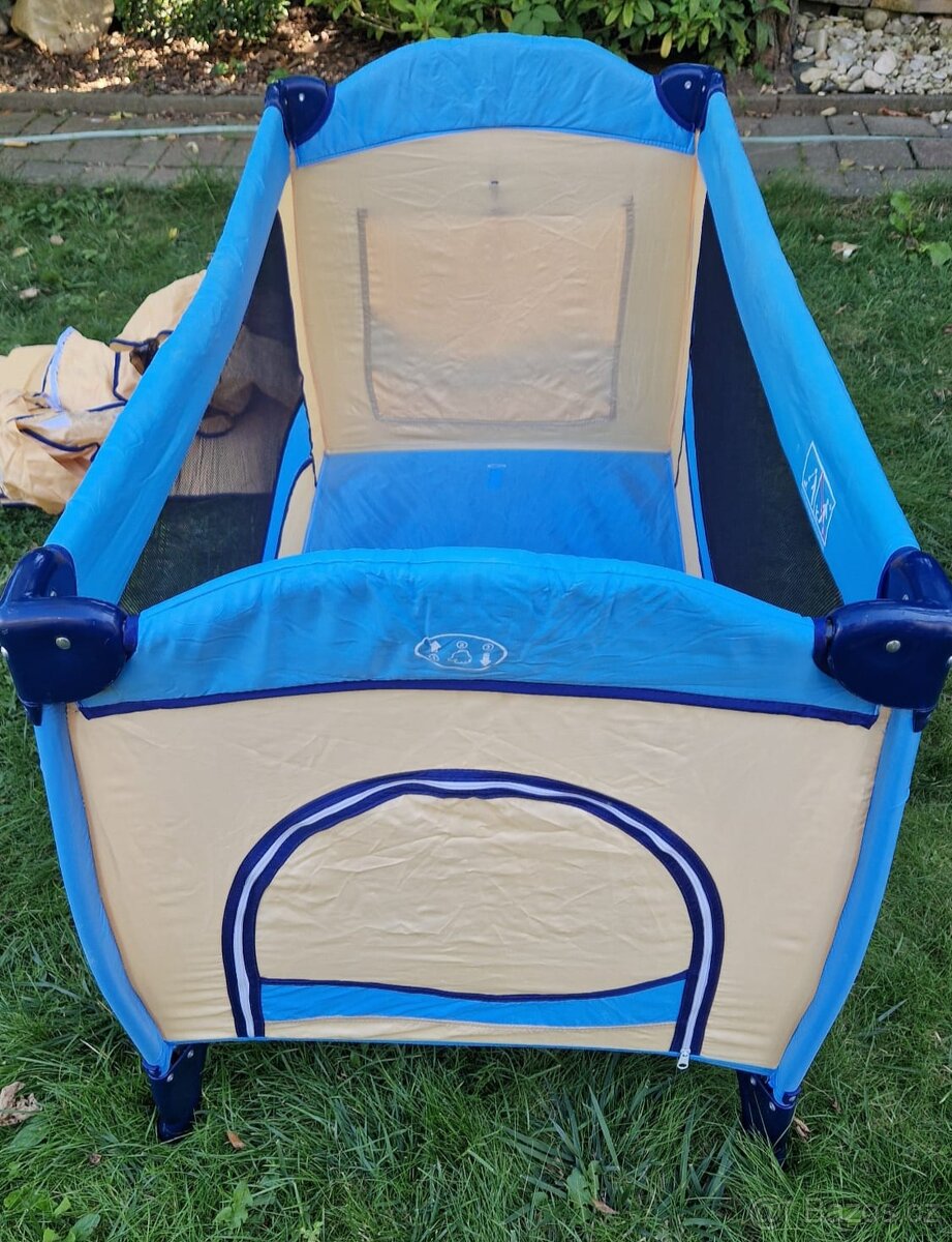 Cestovní rozkládací postýlka - 2