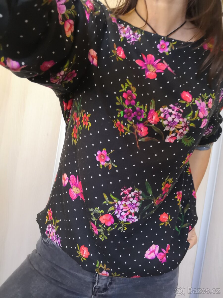 Halenka Street One vel.L - 2