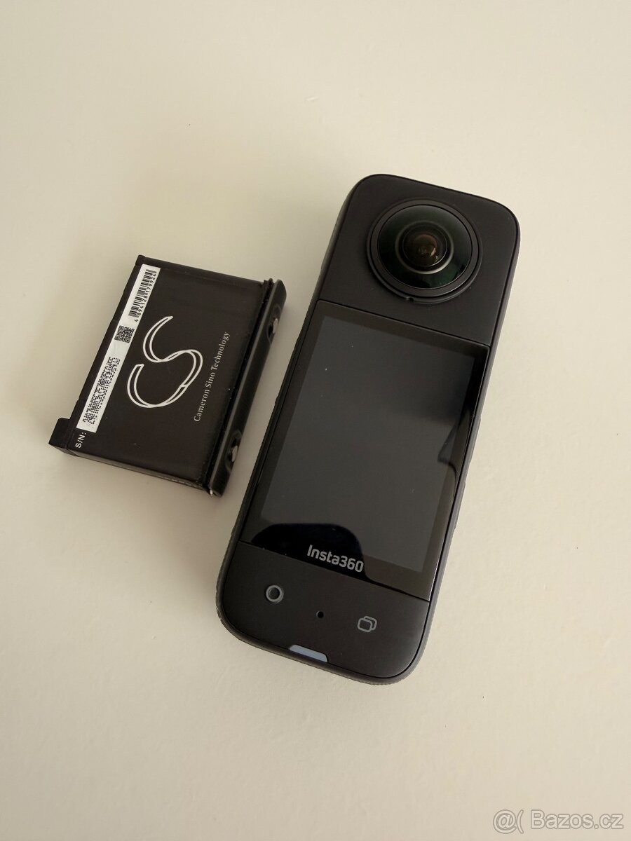 INSTA 360 X3 + 2 náhradní baterie - 2