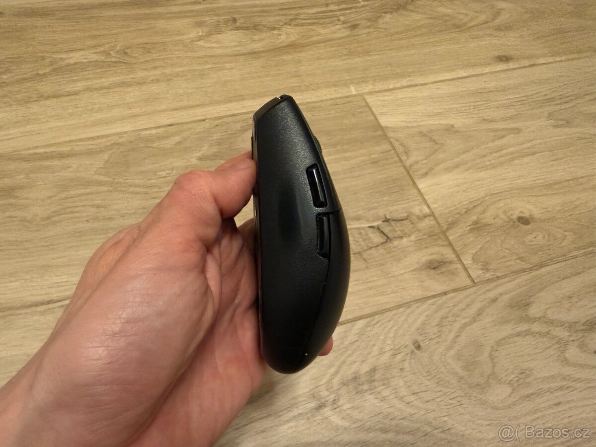 Logitech G305 černá - 2