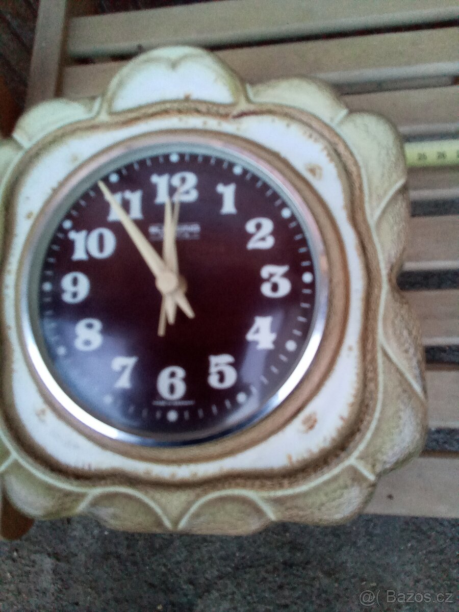 Porcelánové hodiny - 2
