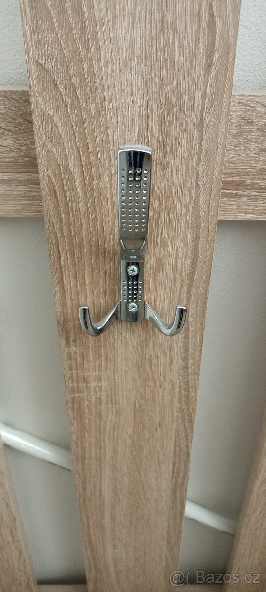 Předsíňový panel s věšáky - 2